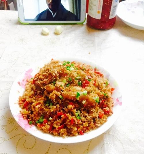 土家酸辣粉蒸肉的做法（传统美食）