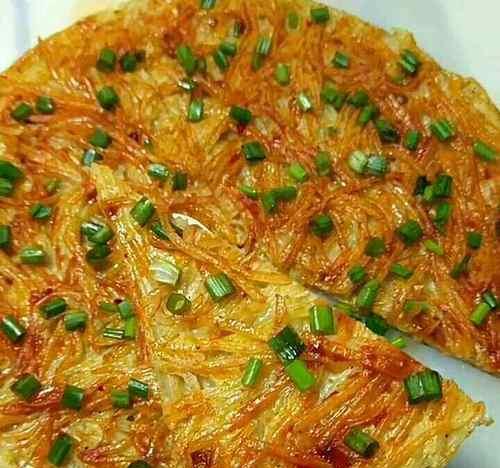 土豆丝烙饼的制作方法（自家制作简单易学）