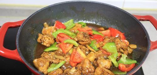 台式三杯鸡的做法（口感鲜美）