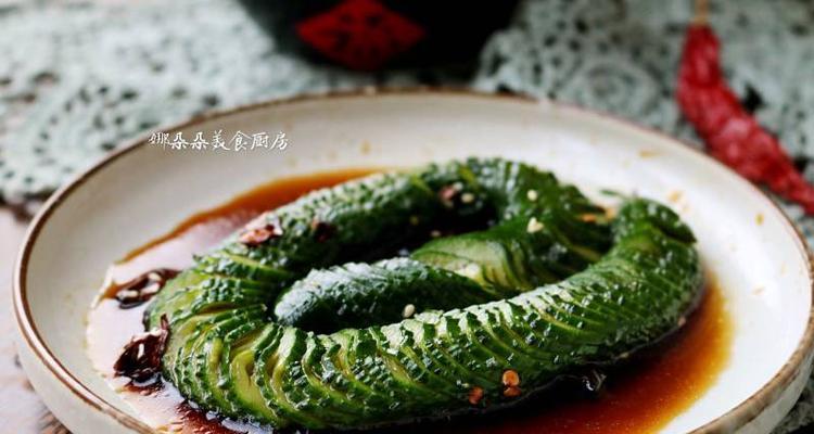蓑衣黄瓜的美食做法（口感清脆）