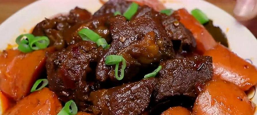 教你如何制作美味的笋干红烧牛肉（荤素搭配）