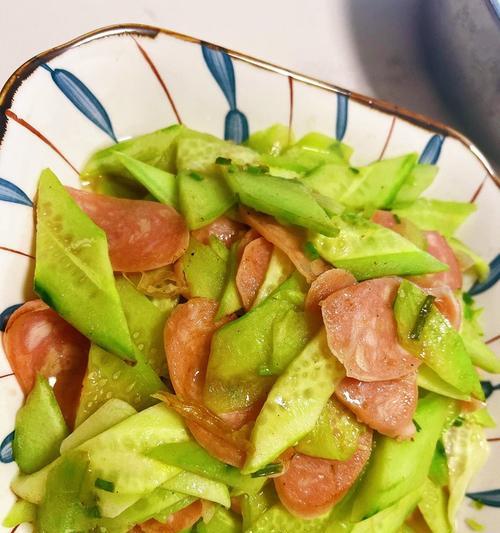清爽可口的笋炒黄瓜（家常菜谱）