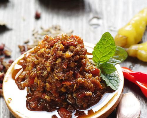 手把手教你制作美味的蒜油辣椒（辣味浓郁）