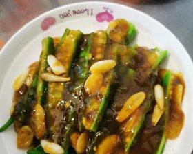 秋葵美食之蒜香蒸秋葵（美味又营养的健康佳肴）