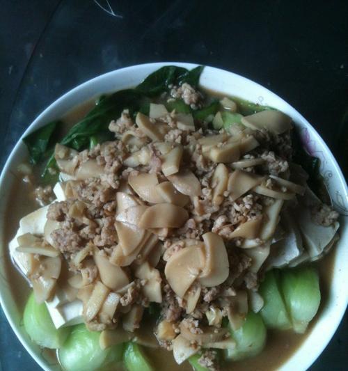 蒜香三菇烩——美味佳肴的必备菜品（挑战味蕾）