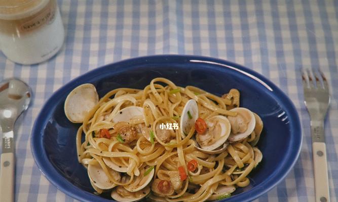 教你制作美味蒜香面（以简单易学的方法）