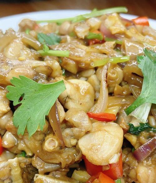 一口香辣，满口鲜香的美味佳肴（一口香辣）