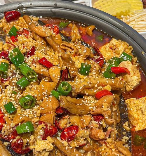 蒜香海鲈鱼的做法（让你的家人大饱口福的美食）