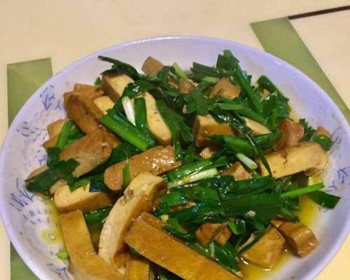 香脆可口的蒜香豆腐干的做法（做豆腐干）