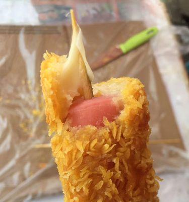 让你欲罢不能的蒜味起司热狗卷（美味独特的热狗卷）
