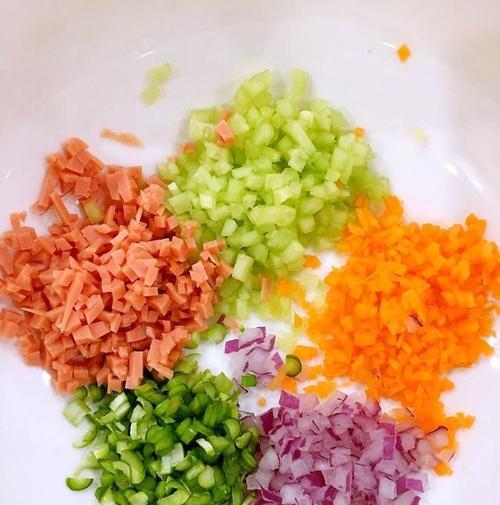 蒜苔火腿煎饼的制作方法（健康美味）