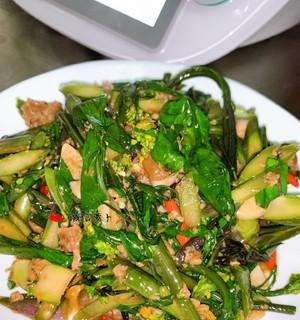 素炒苔子菜的做法（健康美味）