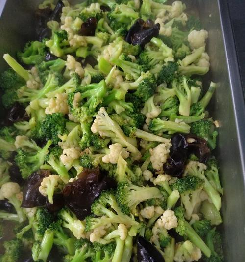 美食天堂——以素炒双花（探寻鲜美佳肴）
