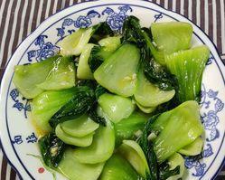 一道简单又美味的素炒上海青菜的做法（以健康为出发点）