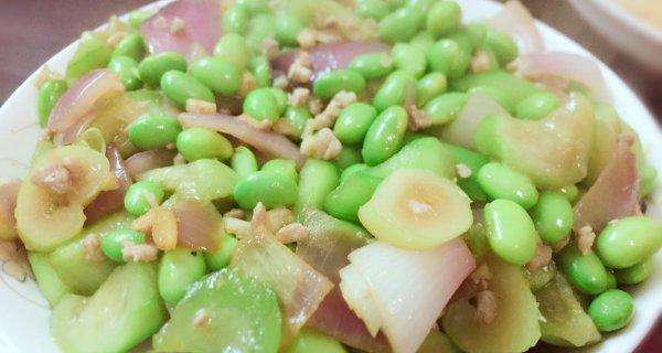 素炒青豆嘴（让你的素食生活更美味）