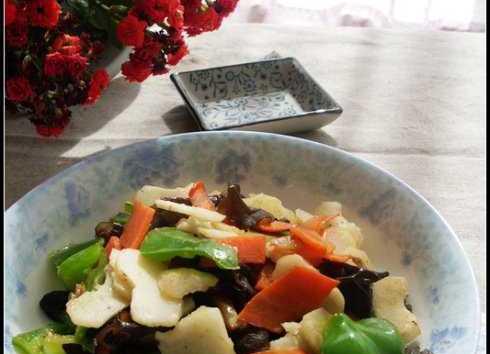 健康素食做法，马蹄炒菜（绿色食品多好处）