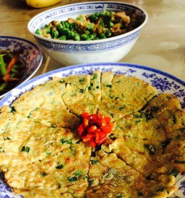 做一份美味健康的素炒煎饼（以素料为主）