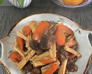 家常素食（腐竹胡萝卜翻炒）