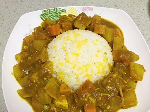 纯素菜咖喱饭的美味做法（用爱和材料打造天然美食）