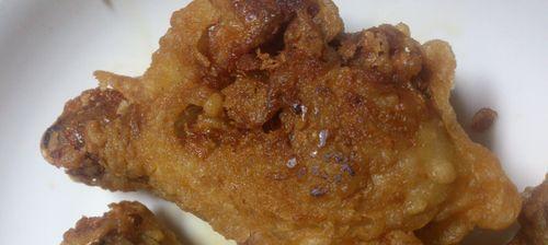 酥炸鸡排的制作秘籍（如何做出酥脆多汁的炸鸡排）