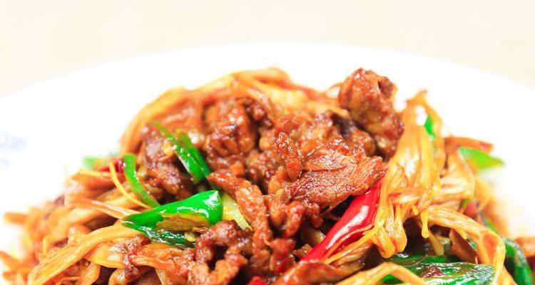 一口酥香，一口清爽，酥肉黄花菜蒸碗的制作方法（酥肉黄花菜蒸碗）
