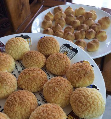 制作酥皮奶油泡芙的全攻略（一次性掌握泡芙外皮、内馅、裱花技巧）