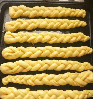 自制酥脆麻花（简单易学、口感独特）