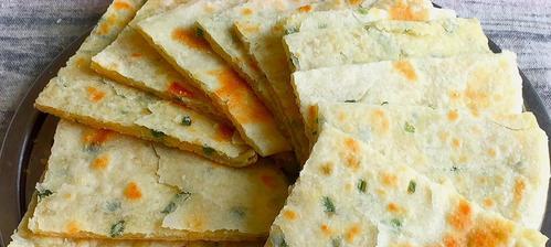 手抓葱饼的制作方法（传统美食）