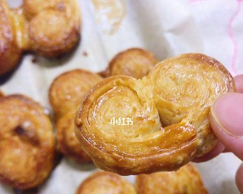 手抓饼蝴蝶酥的制作方法（传承美食文化）