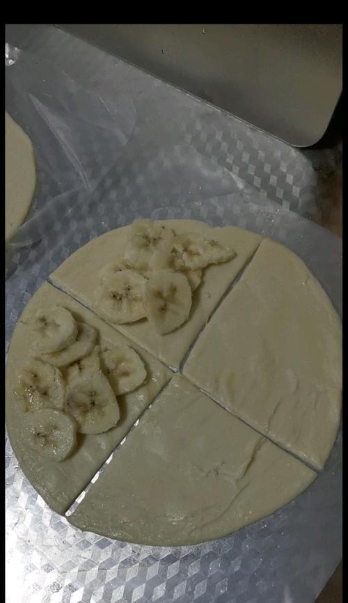 手抓饼版香蕉派的制作方法（手工制作最美味的香蕉派）