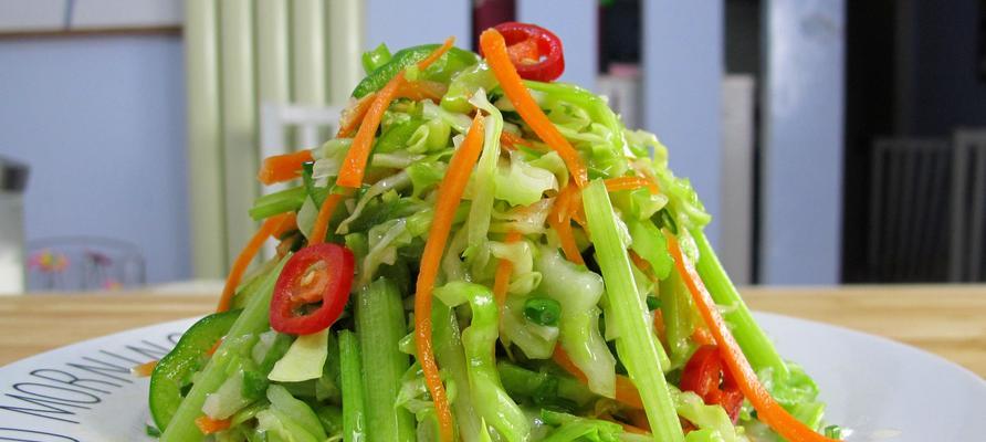 手撕豇豆，美味健康的家常菜（快来学习手撕豇豆的制作方法）