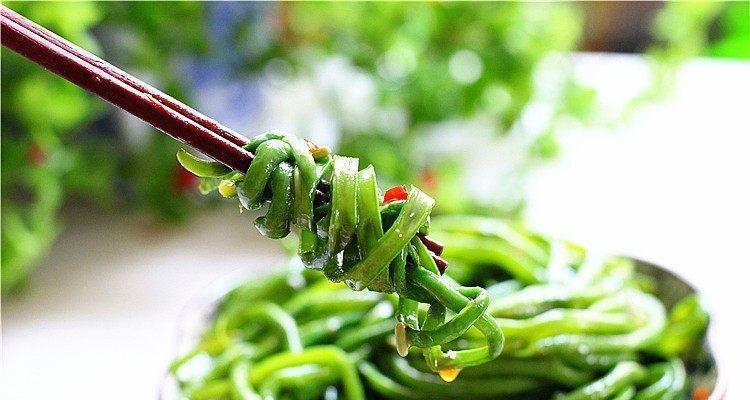 手撕豇豆，美味健康的家常菜（快来学习手撕豇豆的制作方法）