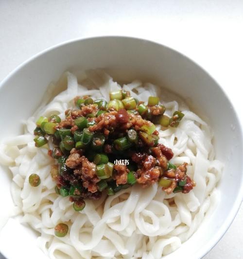 手擀面条的做法（传统手工制作）