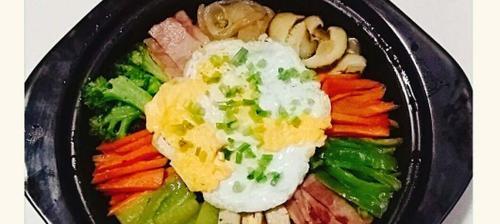 韩式美食大——石锅饭（一碗热气腾腾的美味）