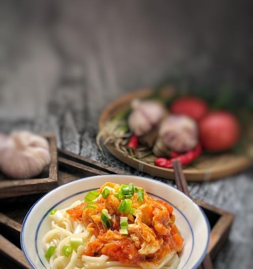 以鸡蛋和圣女果为主料的美食（以鸡蛋和圣女果为主料的美食）