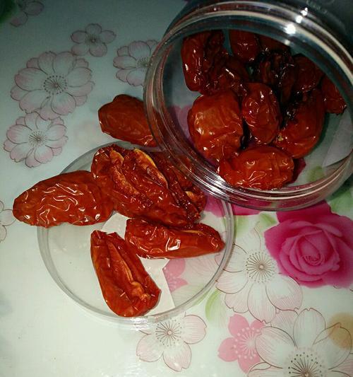甜而不腻的圣女果蜂蜜糖水（制作简单）