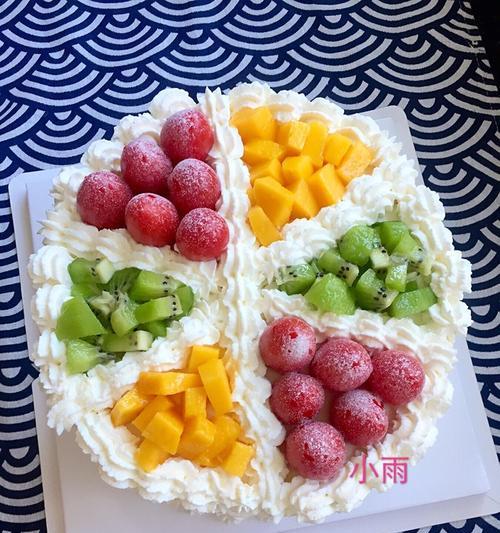 圣女果蛋糕制作方法（简单易学）