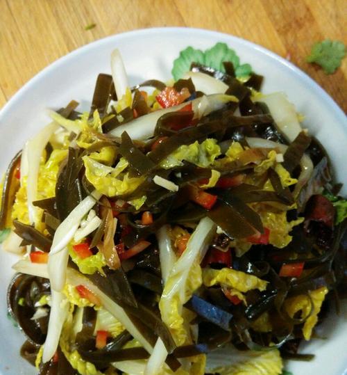 三色凉拌菜的做法（清爽美味）