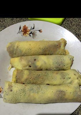 三色蛋卷的制作方法（做出色香味俱佳的三色蛋卷）