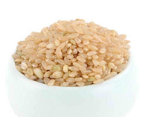 健康饮品制作秘籍——三色糙米花生豆浆（美味又营养的DIY豆浆）