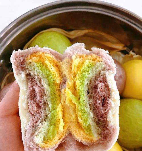 手工制作三角豆沙包的做法（传统美食）