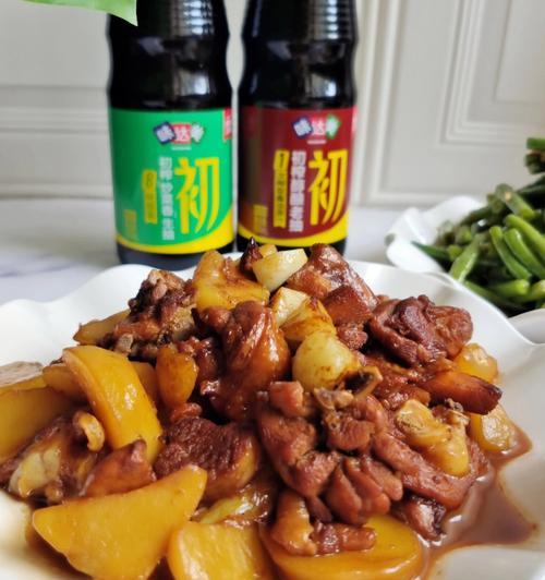 三黄鸡炖土豆的家常做法（营养美味）