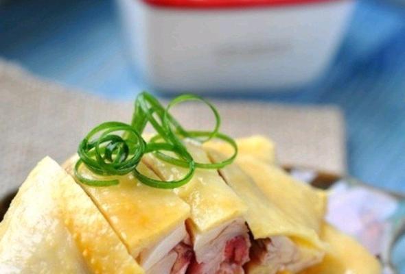 三黄鸡的做法（营养美味的三黄鸡怎样烹制）