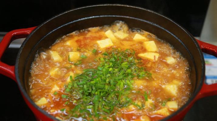 三丁豆腐汤的制作方法（健康营养又美味的汤品）
