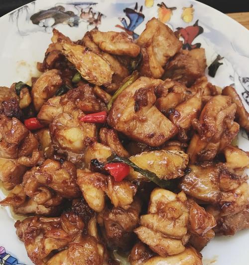 鲜香美味三杯鸡做法大揭秘（家庭厨房必备）