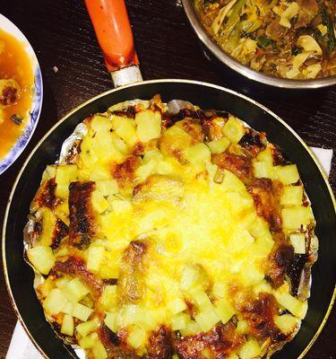 瑞士焗骨排的制作方法（瑞士传统美食的经典佳肴）