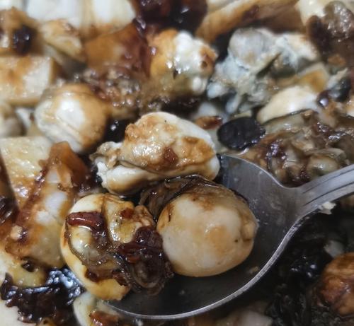软炸生蚝肉的制作方法（重口味美食的最佳选择）
