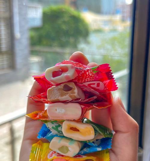 自制软糖汽水的制作方法（让你在家就能享受到美味可口的软糖汽水）