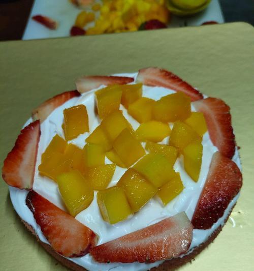 软软草莓小蛋糕制作教程（细节决定成败）