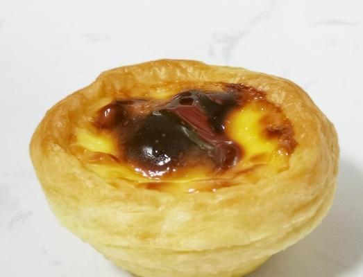 制作美味乳酪蛋挞（用优质材料）